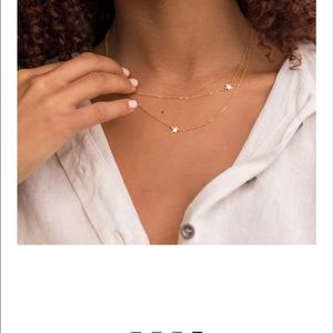 Gold star necklace